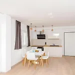 Private Pool 5 Stars Apartment